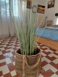 pianta artificiale  più vaso più porta vaso