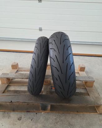 Coppia gomme moto Dunlop 120 60 17  + 160 60 17.