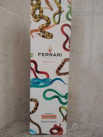 Ferrari brut designed Toiletpaper spumante rara