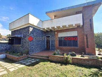 Villa singola Mascalucia [Cod. rif 298VRG]