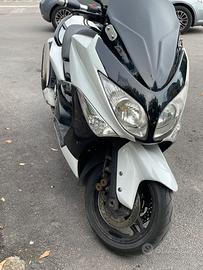 Yamaha T Max - 2010