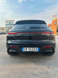 Porsche Macan T