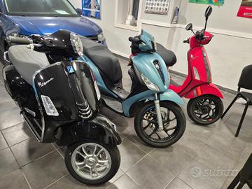Piaggio Vespa Moto Guzzi Aprila