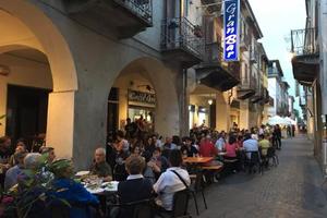 Bar/sala giochi e rivendita giornali centro città