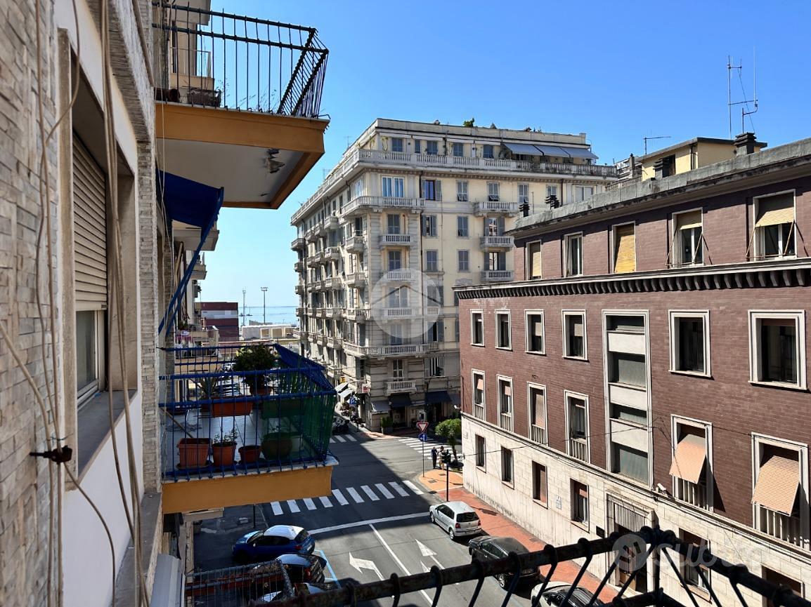 5 LOCALI A LA SPEZIA