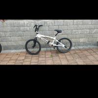 Bicicletta BMX