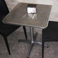 N° 3 tavolo bar quadrato in alluminio come nuovi N