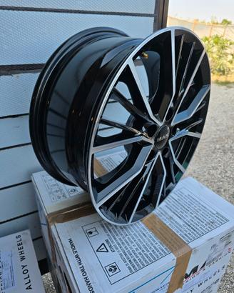 set 4 cerchi in lega da 17"