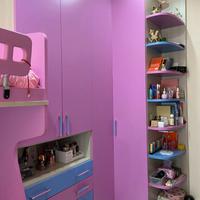 Cameretta completa con letto a castello, armadi di