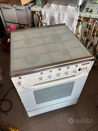 Cucina a gas/ metano