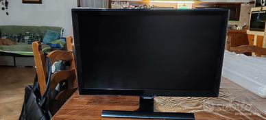 SAMSUNG T22E390EW TV MONITOR TV LED 22' FULL HD - Audio/Video In vendita a  Cagliari