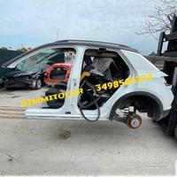Volkswagen T-Roc 2023 Scocca per tagliate