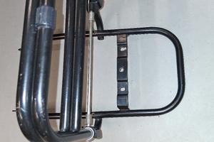 Portapacchi ciclomotore, serbatoio motori  scoppio