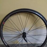 cerchio bici da corsa completo 700x23c