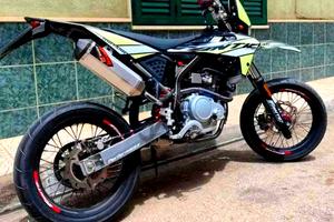 Fantic motard 125