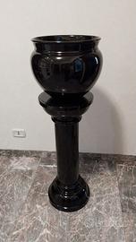 Colonna nera in ceramica 