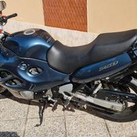 Suzuki GSX 750 F - 2000