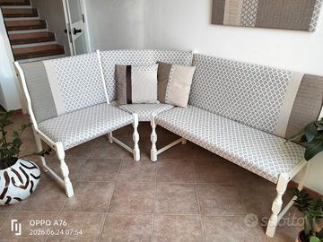 Set divanetto angolare+2 cuscini+quadro arredo