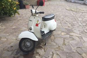 Vespa primavera 125