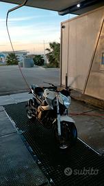 Yamaha xj6 naked