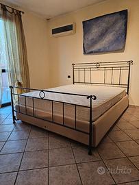 Letto in ferro battuto matrimoniale contenitore
