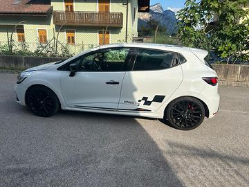 Clio rs trophy