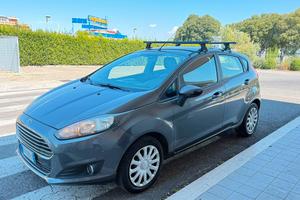 FORD FIESTA UNICO PRO €5200