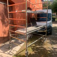 impalcatura con ruote regolabili con freno