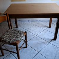 Tavolo cucina con 4 sedie allungabile