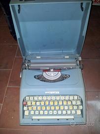 Macchina da scrivere Olivetti Antares Compact26
