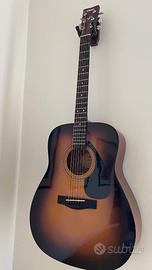 Chitarra acustica Yamaha