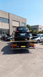 pezzi di ricambio x Renault Scenic x-mod 2011