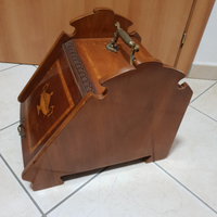 Antiquariato porta carbone