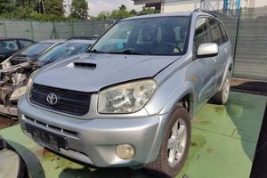 Ricambi TOYOTA RAV 4 4X4 2000cc diesel del 2004