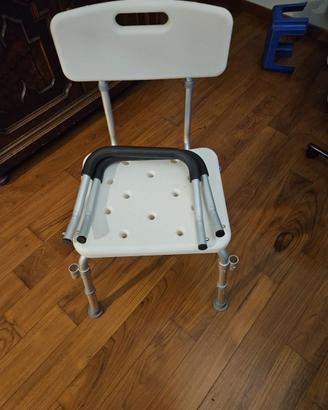 sedia da doccia per anziani o disabili