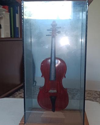 stradivarius