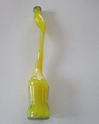 Bottiglia vintage vetro  contorto.