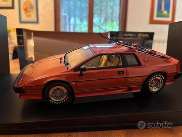 Autoart lotus esprit 1/18 007