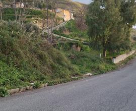 Terreno edificabile di 1100 mq