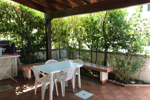 Piano terra Lido Marini 50mt dalla spiaggia