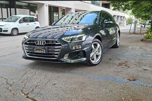 Audi A4 Business Advanced 2.0 40 TDI #6443