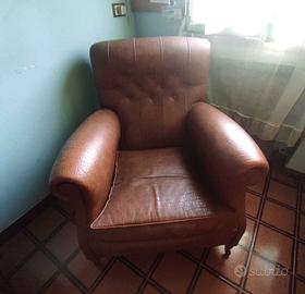 Grande poltrona mid-century perfetta. Artigianato