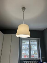 Lampadario con paralume bianco