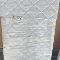 Materasso lettino bimbo