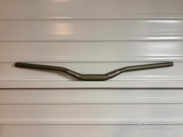 Manubrio Renthal Fatbar