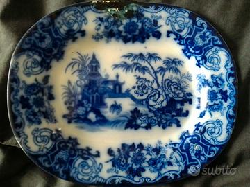 Antico piatto Bel piatto in ceramica inglese