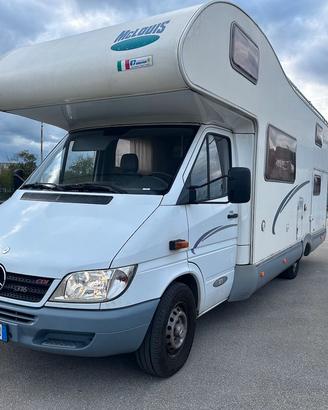 McLouis Stirling 701 – Mercedes Sprinter 316 – 7 P
