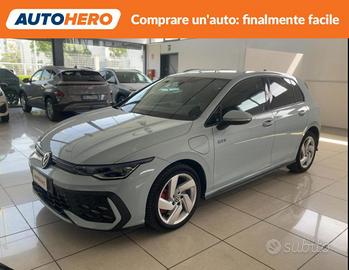 VOLKSWAGEN Golf VP30142