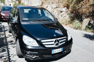 Mercedes classe B200