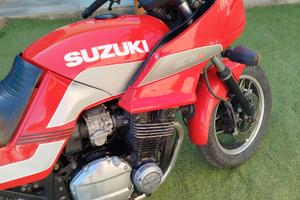 Suzuki GSX 750 ES perfettamente funzionante